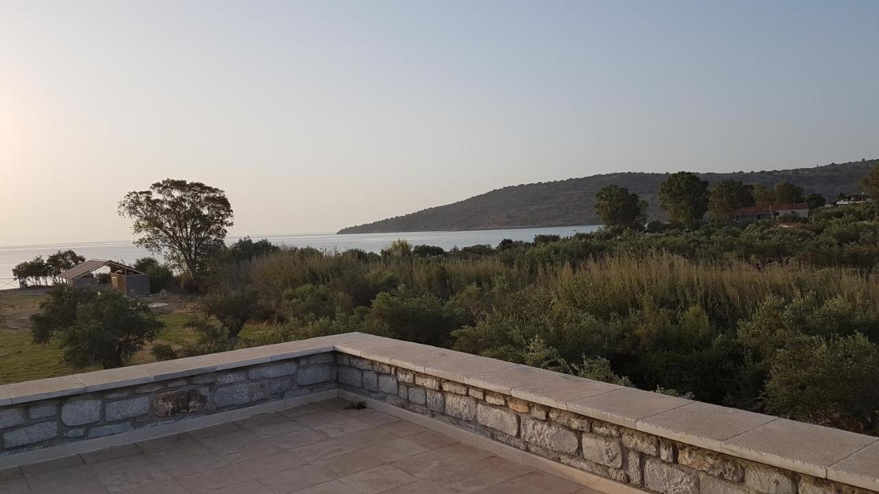 Mani Kamares Beach Estate Githio Exterior foto