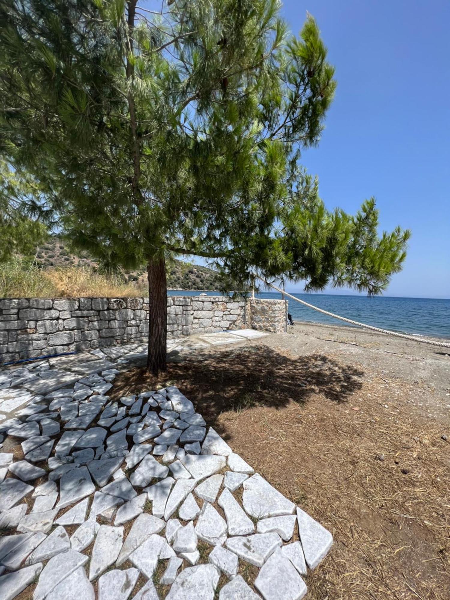 Mani Kamares Beach Estate Githio Exterior foto
